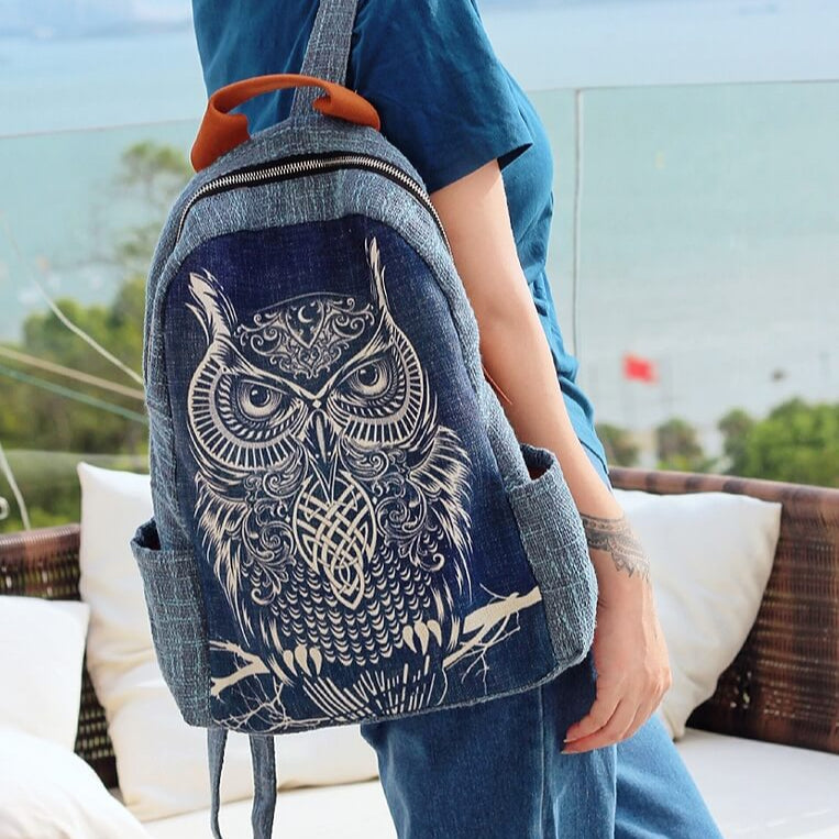 Owl Dyed and Embroidered Cotton Linen Backpack - Detailed shot (3) - WAAMII