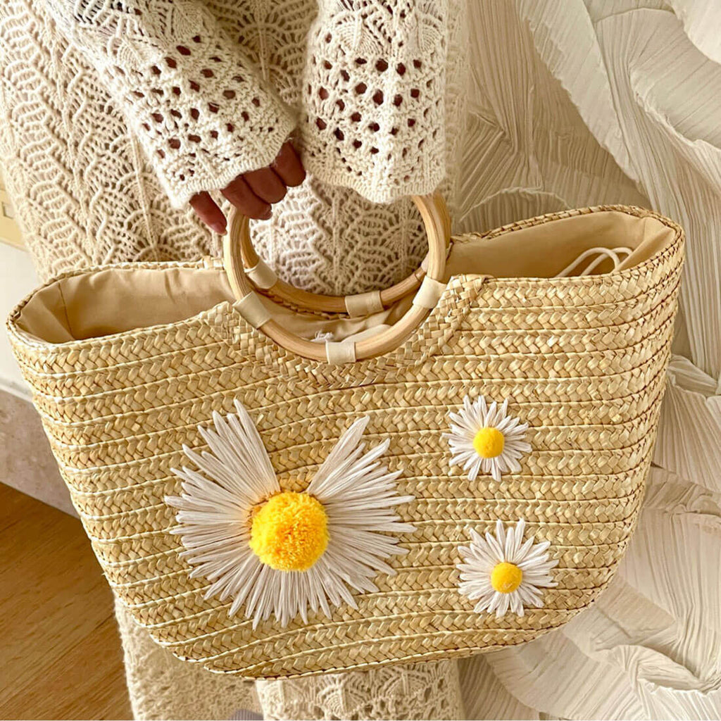 Stella Ring Handle Woven Straw Daisy Clutch - - Luxury bags by WAAMII