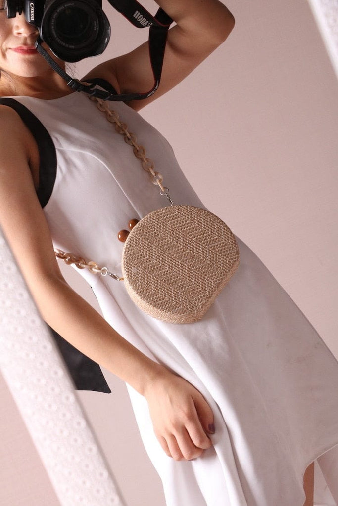 Circular Weave Handbag Beach Bag With Resin Wooden Strip - - Luxury bags by WAAMII