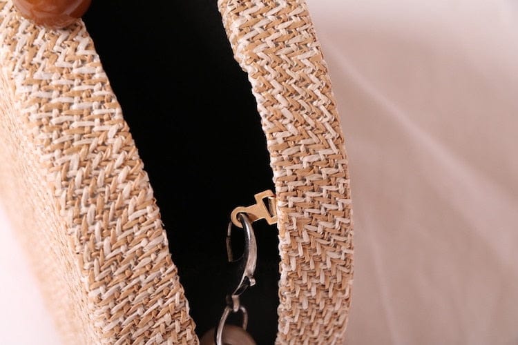 Circular Weave Handbag Beach Bag With Resin Wooden Strip - - Luxury bags by WAAMII