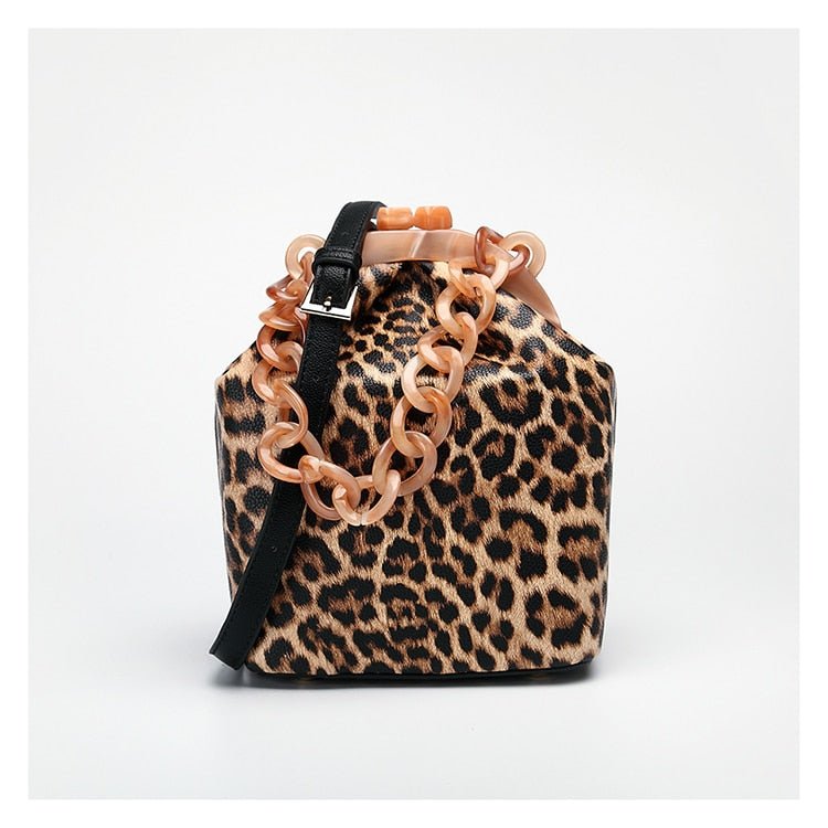 New Fashion Bucket Box Messenger With Acrylic Chains - - Luxury bags by WAAMII