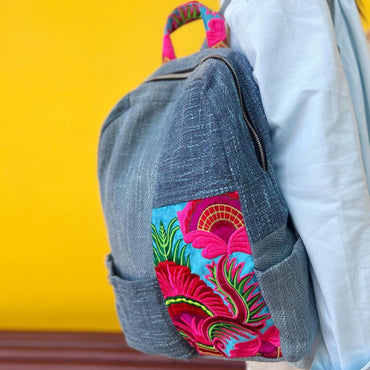 Ethnic Embroidered Colorblock Cotton Linen Backpack - Detailed shot (3) - WAAMII