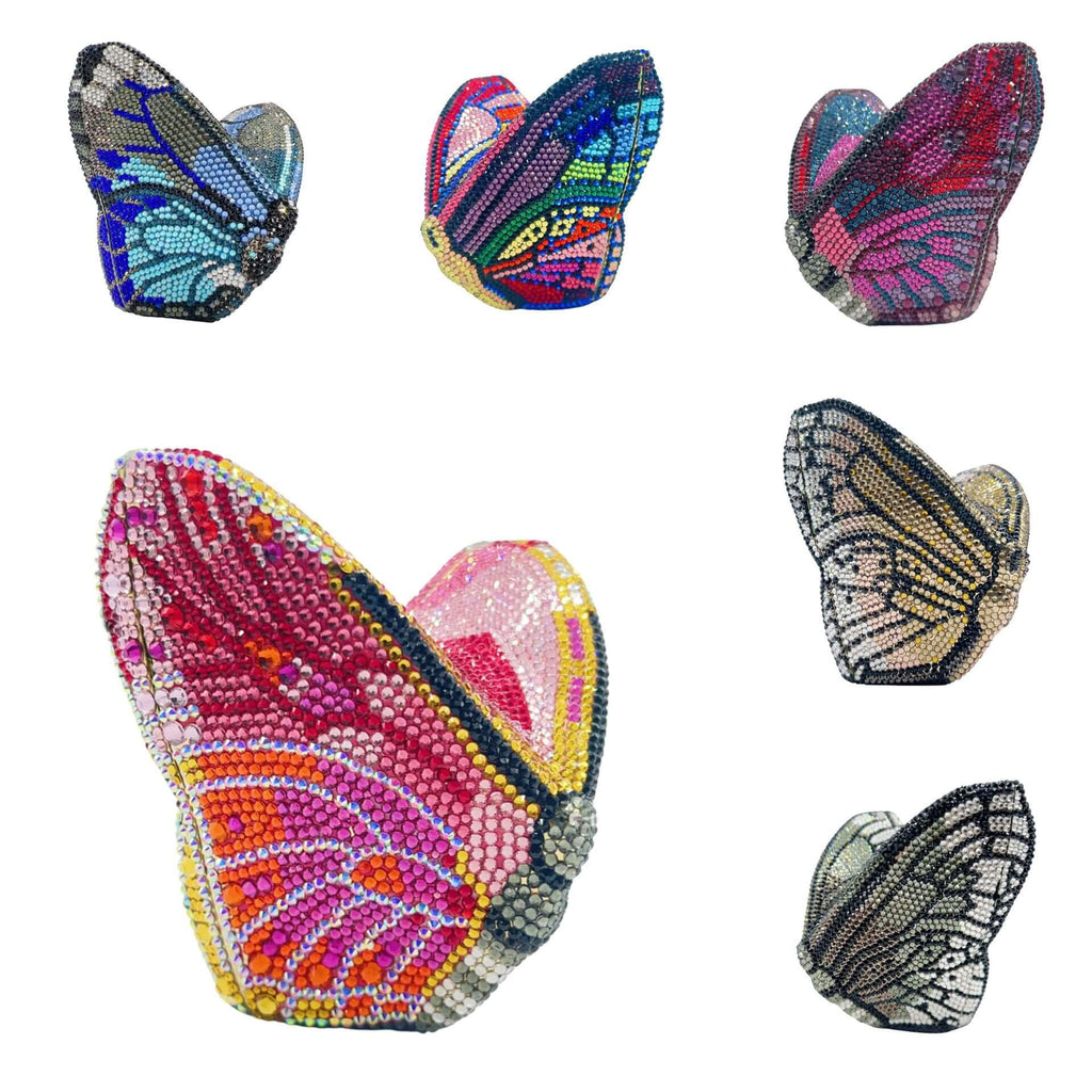 Flutteria Butterfly Wings Clutch Purse - Detailed shot (3) - WAAMII