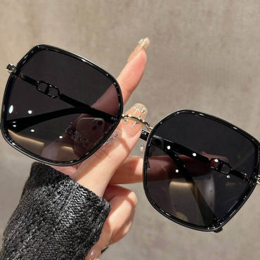 WAAMII Luxe Oversized Polarized Geometric Sunglasses 18503 18988