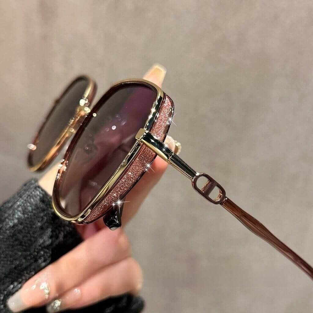 WAAMII Luxe Oversized Polarized Geometric Sunglasses 18503 18988