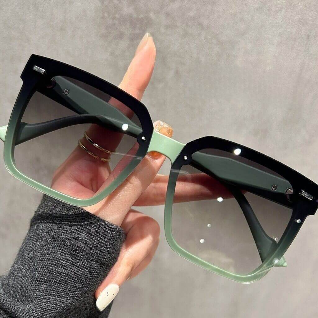 WAAMII Luxe Oversized Square Sunglasses 18750 18788
