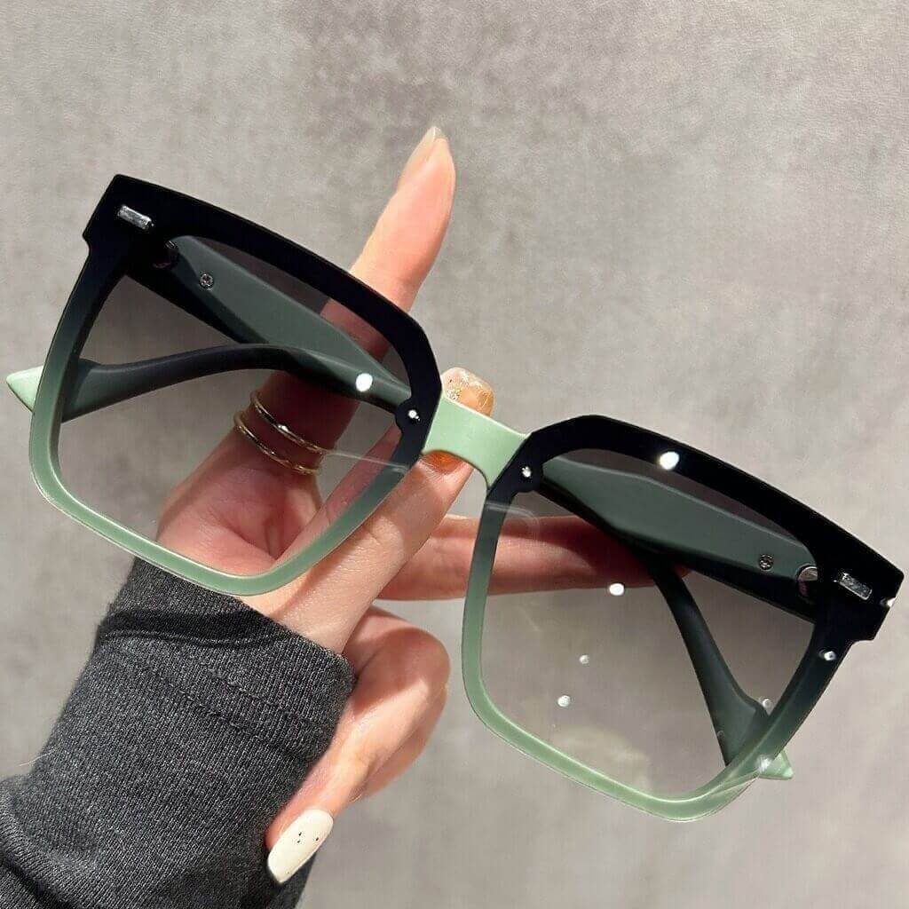 WAAMII Luxe Oversized Square Sunglasses 18750 18788
