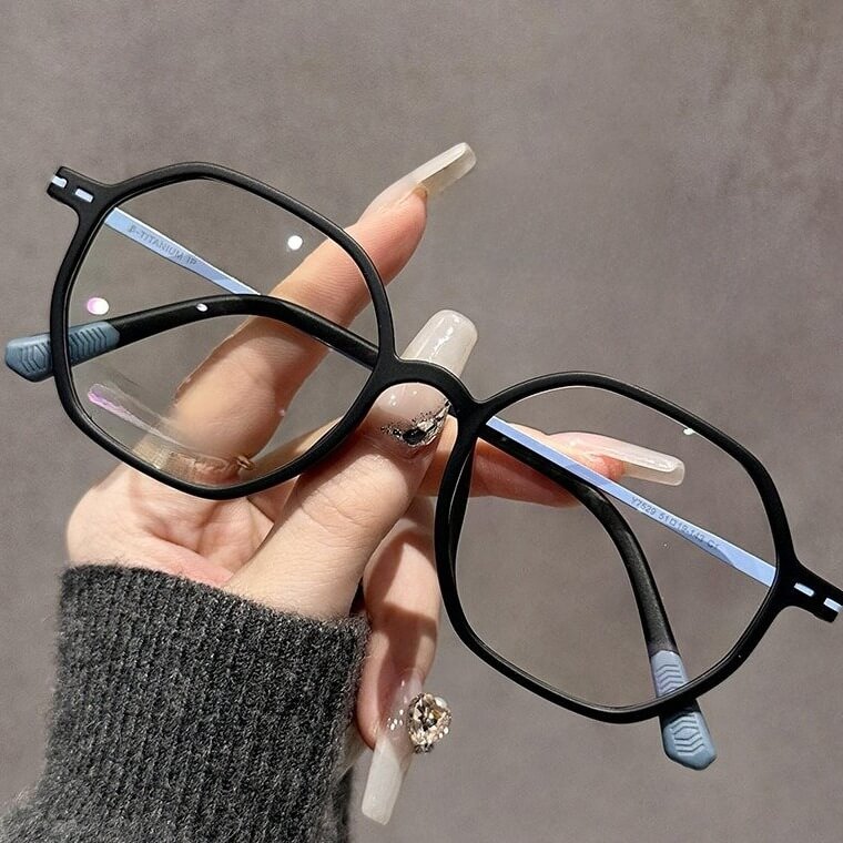 Minimalist TR90 Titanium Polygonal Eyeglasses W17529 - Sand Black Mist Blue