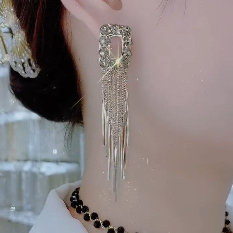 crystal-diamond-long-tassel-earrings