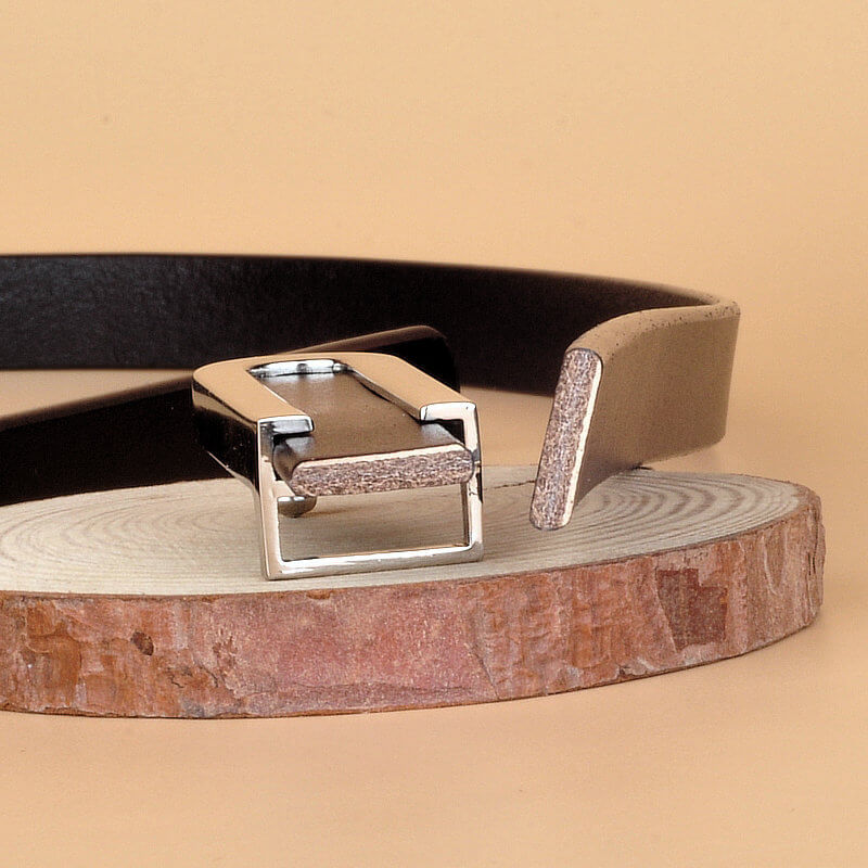 Elegant Thin Leather Belt with Silver U Buckle