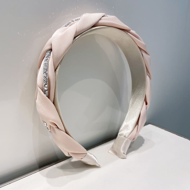 Twist Design Simplicity Black Headband - White pink - Luxury Accessories by WAAMII