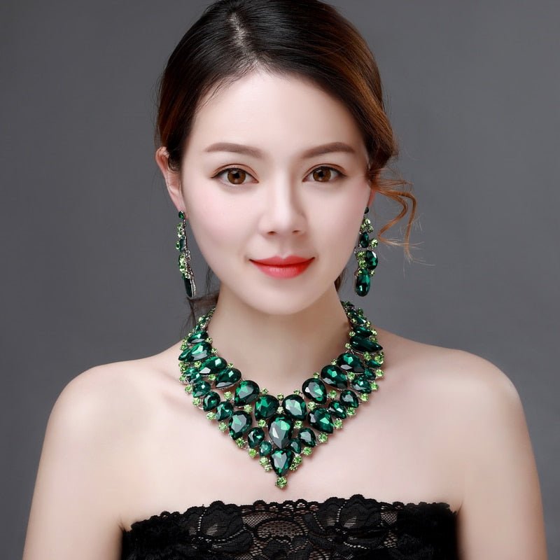 Diamond Look Rectangle Emerald AD Bridal Necklace Set in Micro Gold Po –  Happy Pique